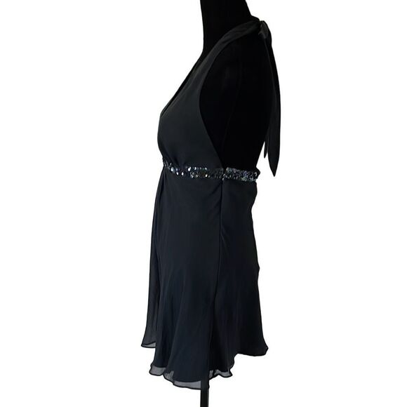 Express XS Sleeveless Top. V-neck Halter with tie. Sequenced‎ at rib cage. - Picture 3 of 8